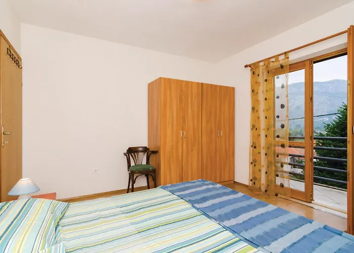 Casa vacanze 4 Bedroom Cozy In *