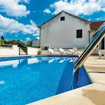 4 Bedroom Cozy In * Gruda