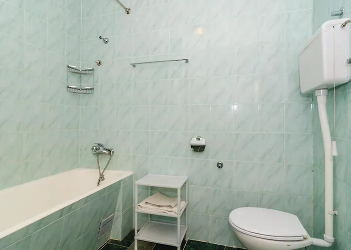 Сasa de vacaciones 4 Bedroom Cozy In