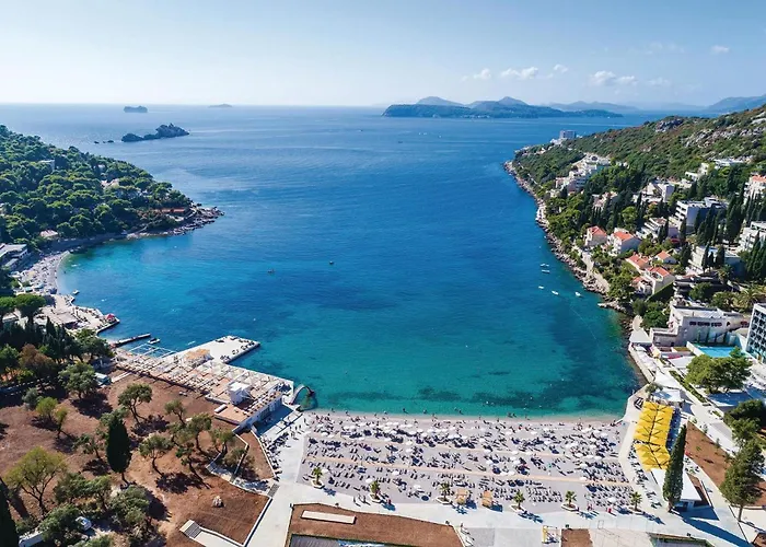 Сasa de vacaciones 4 Bedroom Cozy In Gruda